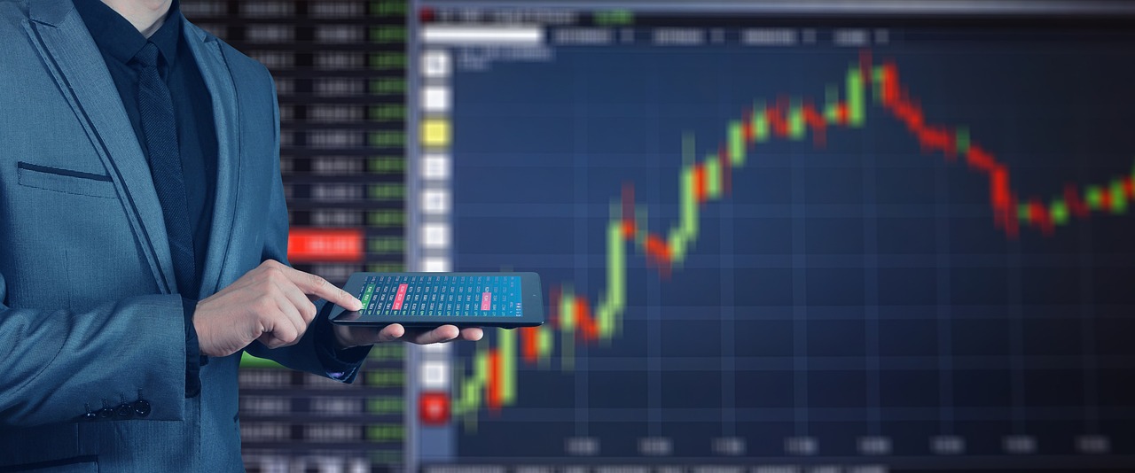 Stock exchange, win, boom — Bitcoin Price and Technological Advancements in Blockchain