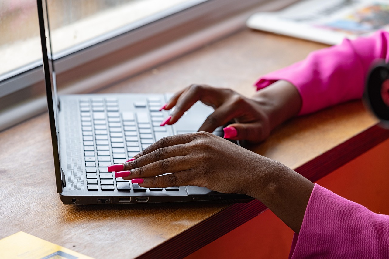 Laptop, typing, working — How to Get the Most Out of Your CBD Vape Pen Experiences in Canada