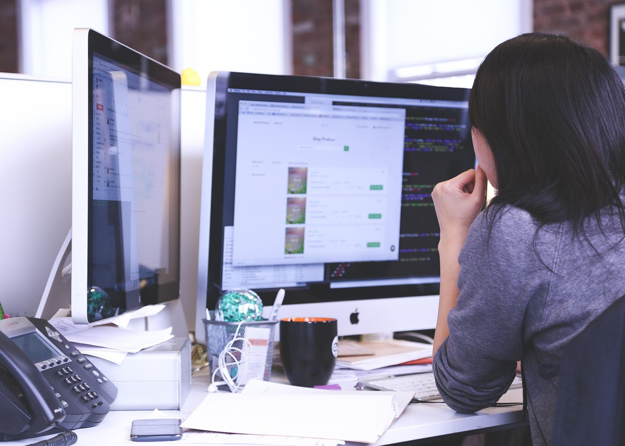 Startup, business, people — USA Receive SMS Online: A Quick Start Guide