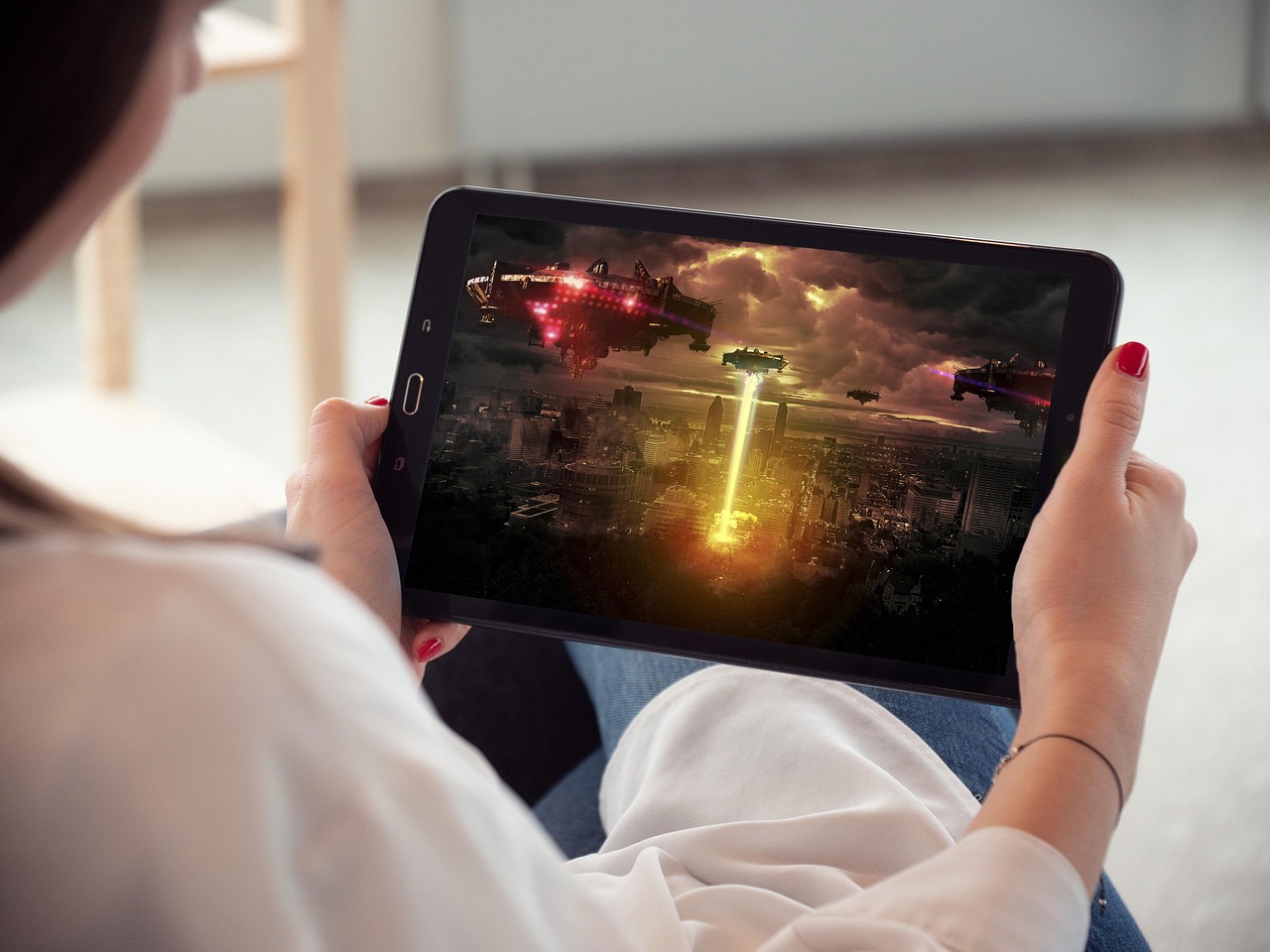 Tablet, video streaming, movie — Use IPTV Smarters for Instant Access to Your Favorite Shows